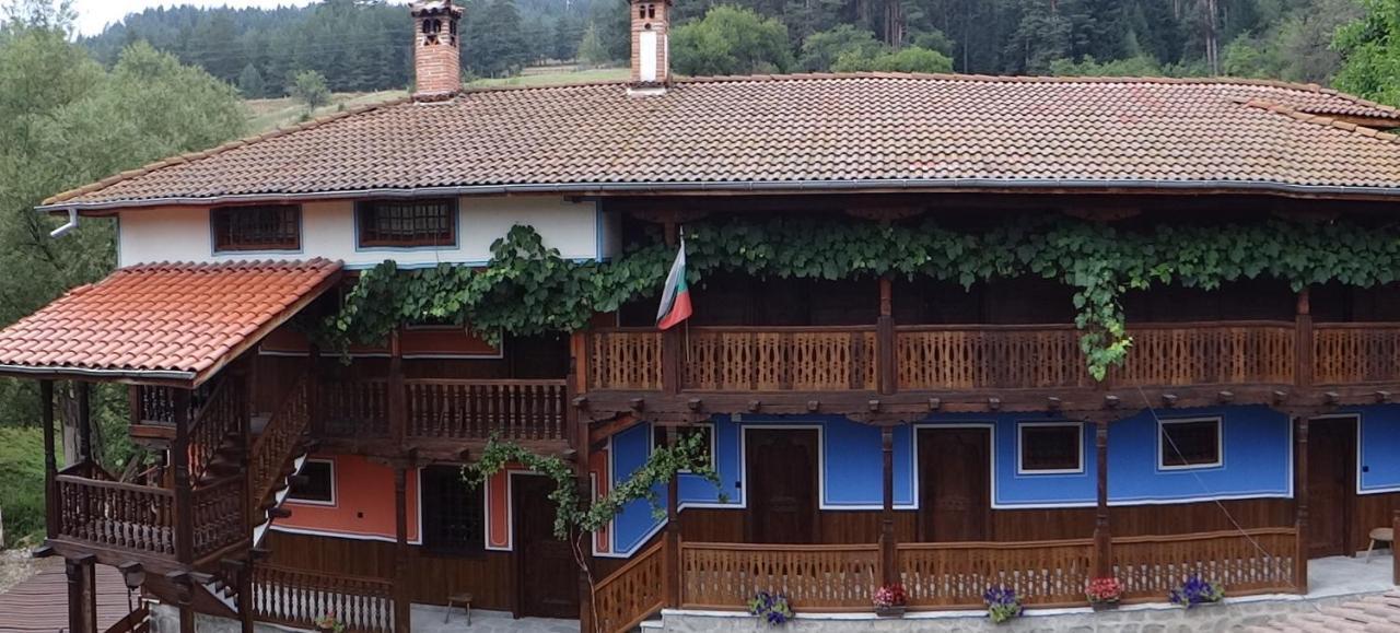Hotel Недкова Къща Koprivshtitsa Exterior foto