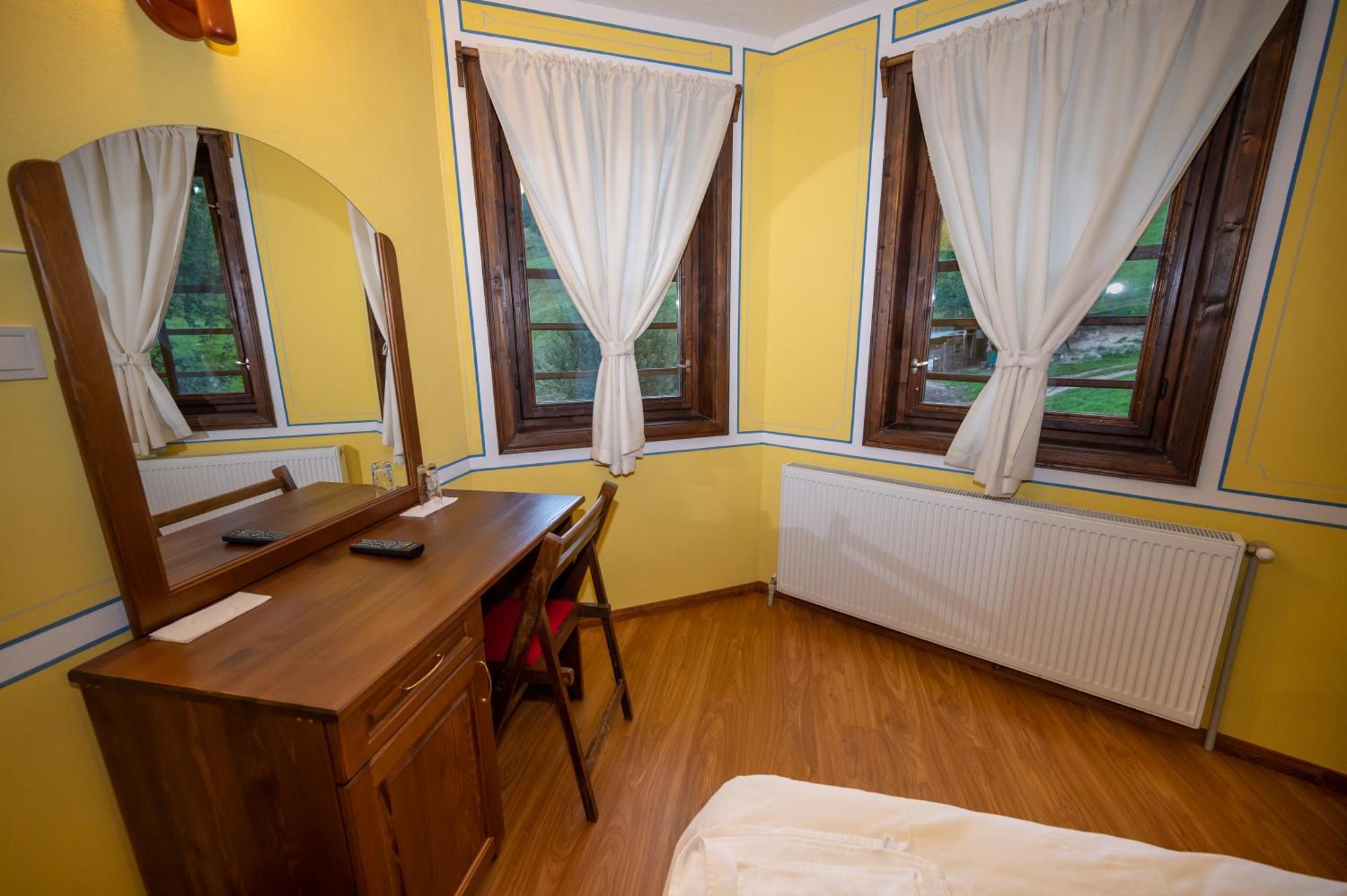Hotel Недкова Къща Koprivshtitsa Exterior foto